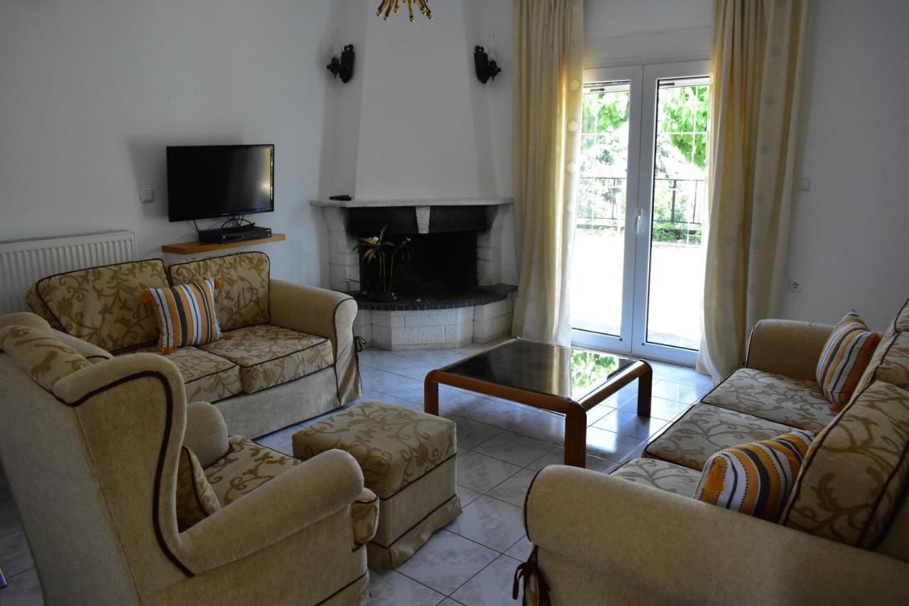 White Clam Vintage House With Sea View & Garden Villa Makrygialos Dış mekan fotoğraf